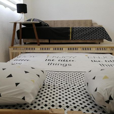 Studio Apartment - A Bit Of Joy SJJ Extérieur photo
